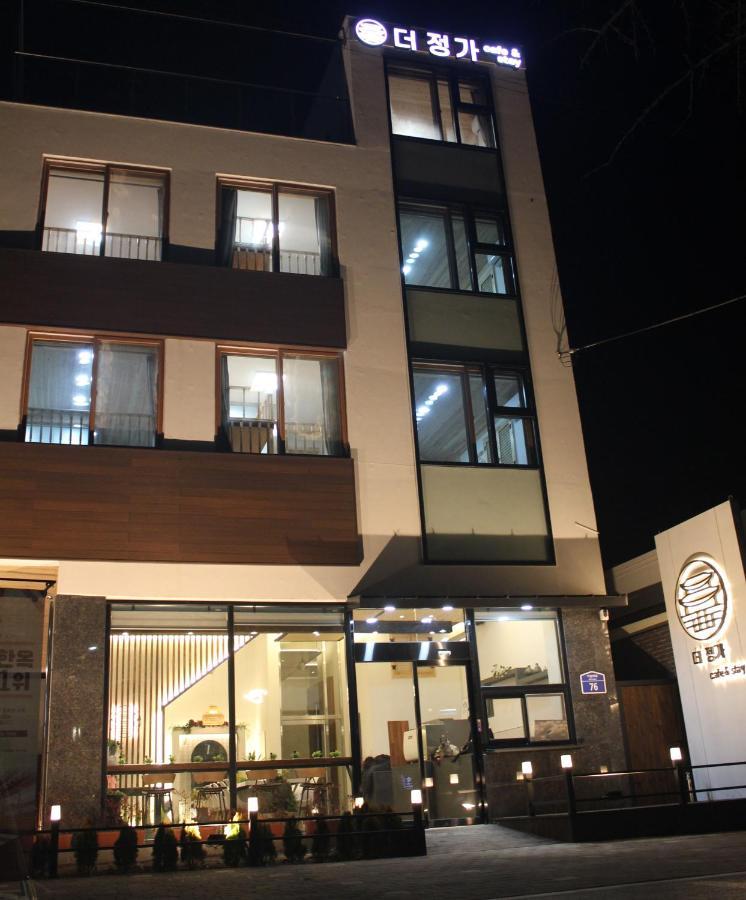 The Jeongga Vandrarhem Jeonju Exteriör bild