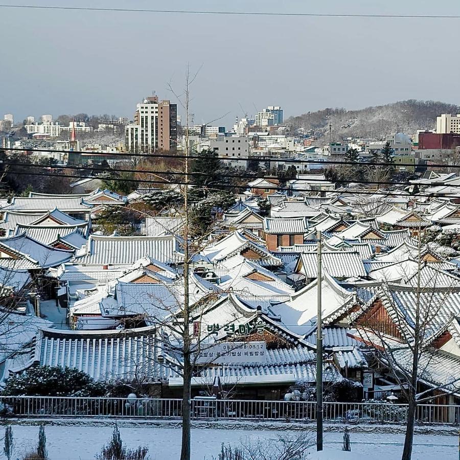 The Jeongga Vandrarhem Jeonju Exteriör bild