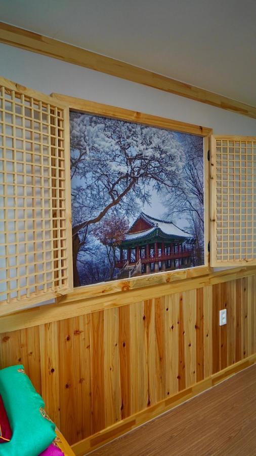 The Jeongga Vandrarhem Jeonju Exteriör bild